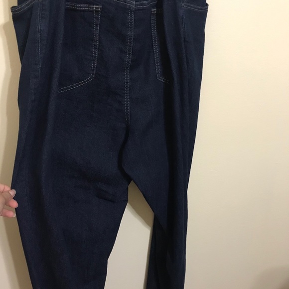 Jeans - Picture 4 of 4